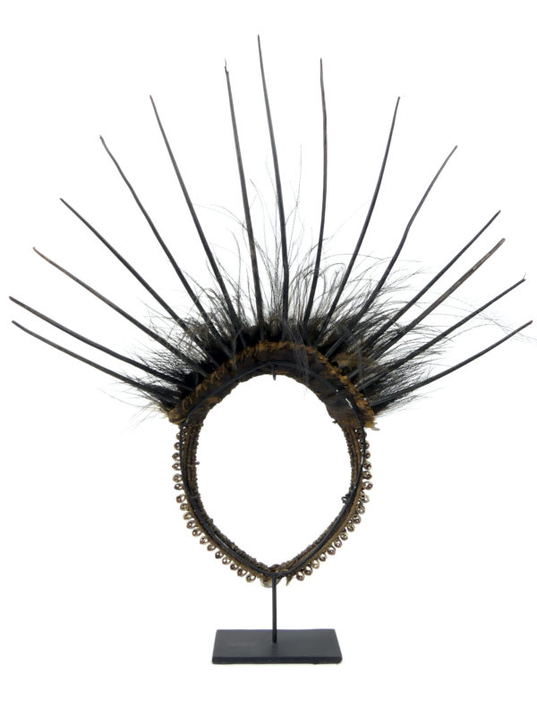 Collier papou à plumes coquillages pics de porc-épic (dos)