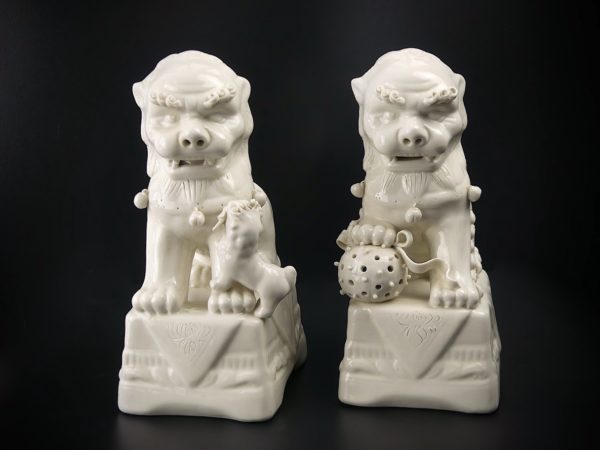 Chiens de Fo en porcelaine chinoise (face)
