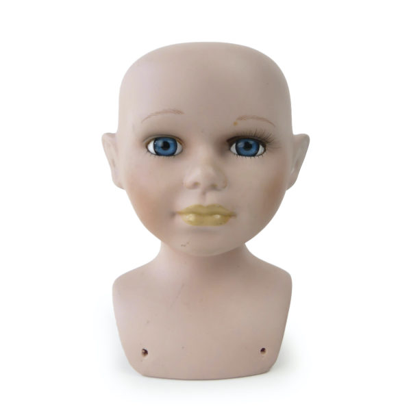 3 têtes de poupée en porcelaine biscuit mi-XXe (tête 1)