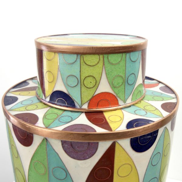 Pot à thé cloisonné blanc et multicolore Fabienne Jouvin (détail)