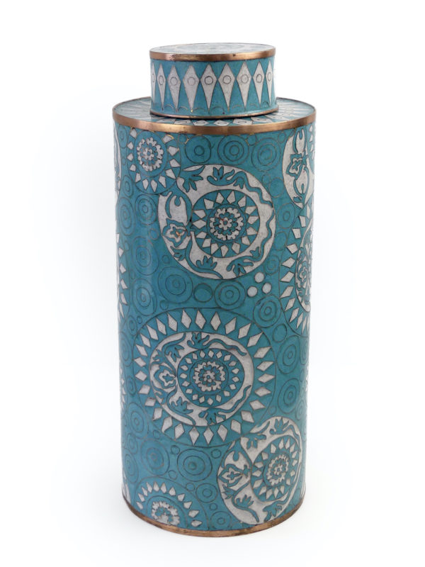 Pot long bleu et blanc en cloisonné Fabienne Jouvin (face)