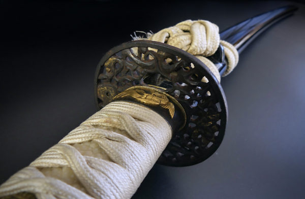 Wakizashi long de samouraï en acier Tamahagane Période Edo (détail)