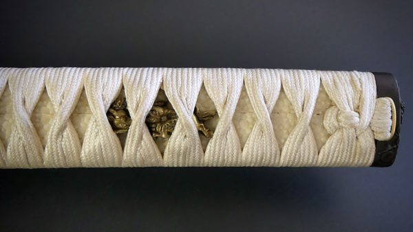 Wakizashi long de samouraï en acier Tamahagane Période Edo (détail)