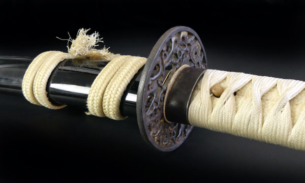 Wakizashi long de samouraï en acier Tamahagane Période Edo (détail)