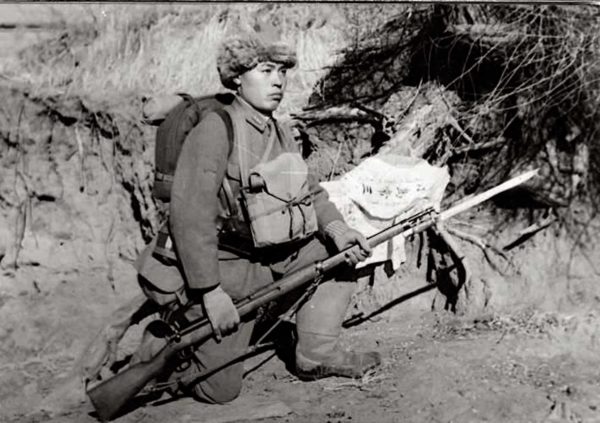 Hinomaru yosegaki drapeau japonais en soie Guerre du Pacifique (soldat)