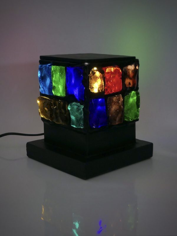 Lampe cube ambiance vitrail design By Bybo France (3/4)