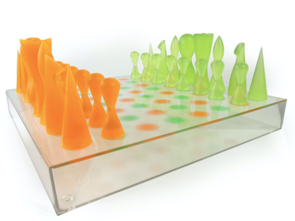 Jeu d'échecs design Karim Rashid orange et vert 2001 (3/4)