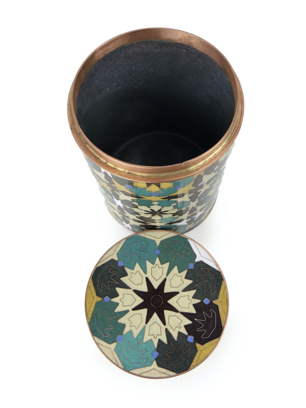Boîte ronde Perse en cloisonné émail sur cuivre Fabienne Jouvin (dessus)