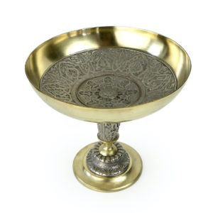 Coupe sur piédouche en laiton et cuivre argenté