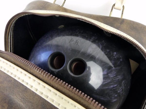 Ensemble de bowling AMF vintage 1970 (détail dessus)