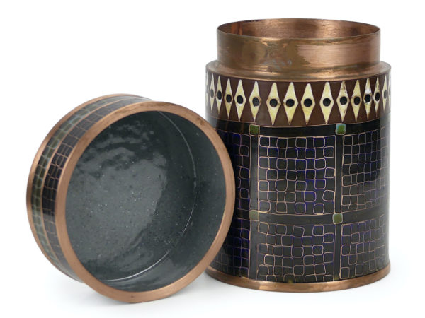 Petit pot en cloisonné noir et brun Fabienne Jouvin (ouvert)