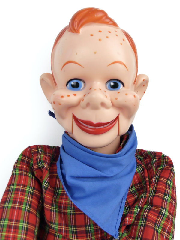 Poupée Howdy Doody marionnette vintage du ventriloque Bob Smith (détail)