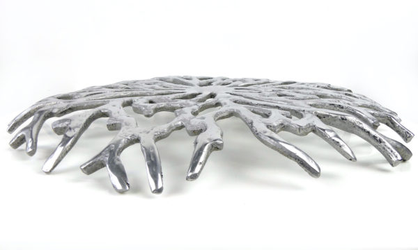 Large plat corbeille corail en fonte d'aluminium design (dessous 3/4)