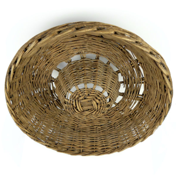 Grand banneton couronne ancien en osier pour la boulangerie (dessus)