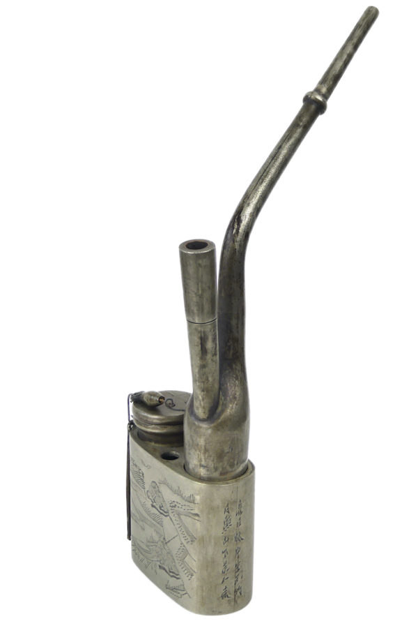 Pipe à eau chinoise ancienne en métal ciselé Chine 1900 (3/4)