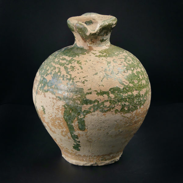 Cruche saintongeaise ancienne terre cuite à glaçure verte XIXe (face)