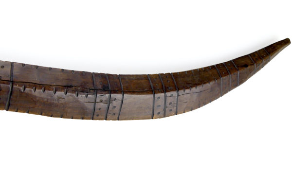 Sabre salomonais ancien en bois dur sculpté originaire de l’Archipel des Salomon (détail)