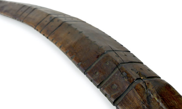 Sabre salomonais ancien en bois dur sculpté originaire de l’Archipel des Salomon (détail)