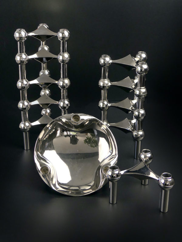 Set de 10 bougeoirs tripodes et coupelle en métal Fritz Nagel