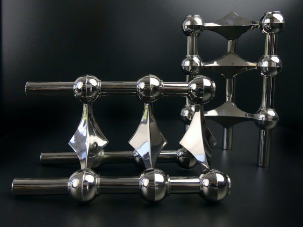 Set de 10 bougeoirs tripodes et coupelle en métal Fritz Nagel (tripodes)