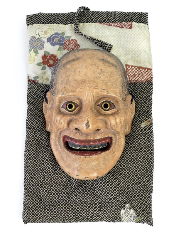Masque de Yamanba vieille femme solitaire démon théâtre nô (face sac)