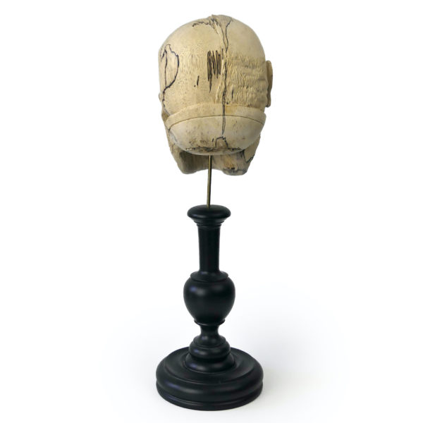 Memento Mori double face sculpté en tamarin sur pied (dos)