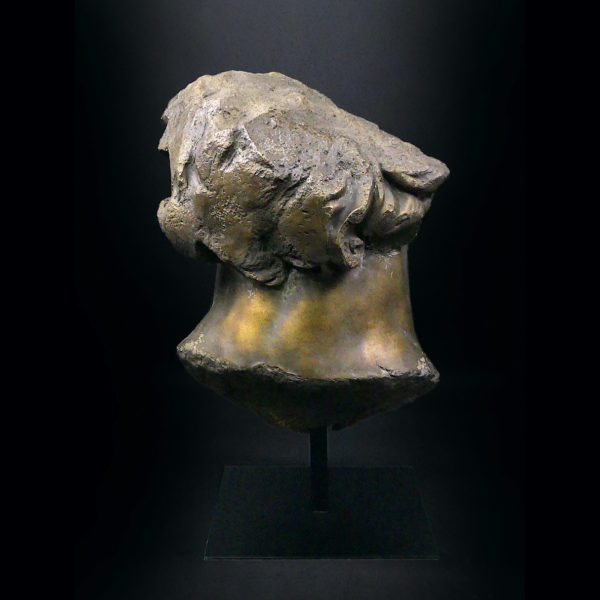 Grand fragment tête d’Apollon moulé à patine bronze sur pied métallique (dos)