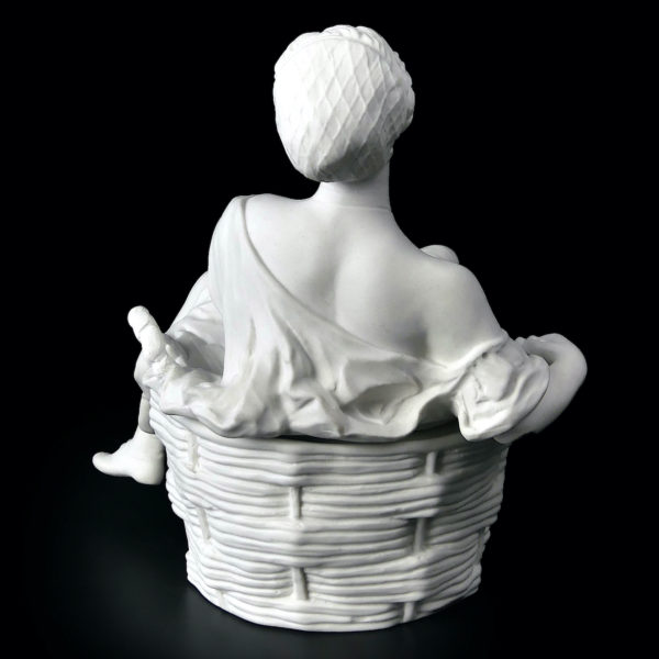 Biscuit érotique La Blanchisseuse signé Capodimonte XIXe Italie Curiosa (dos)