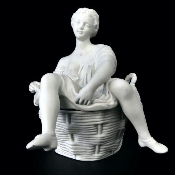 Biscuit érotique La Blanchisseuse signé Capodimonte XIXe Italie Curiosa (face)