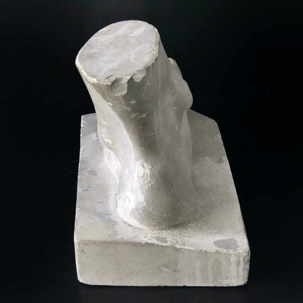 Grand moulage de pied ancien en plâtre patiné (dos)