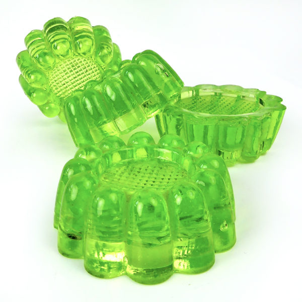 4 patins pour piano en ouraline verre fluorescent de collection Début XXe