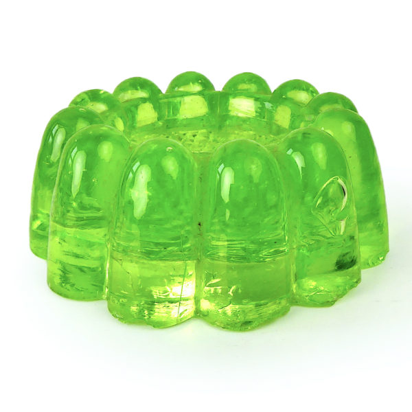 4 patins pour piano en ouraline verre fluorescent de collection Début XXe (détail)