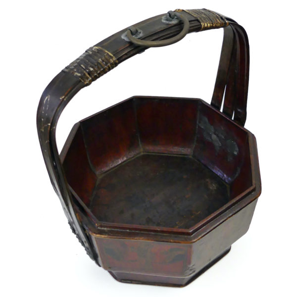 Bakul Sia chinois panier de mariage ancien en bambou laqué (dessus ouvert)