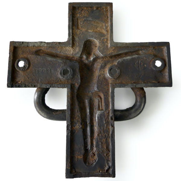 Ancienne poignée heurtoir de porte d’église en fonte de fer XIXe (dos)