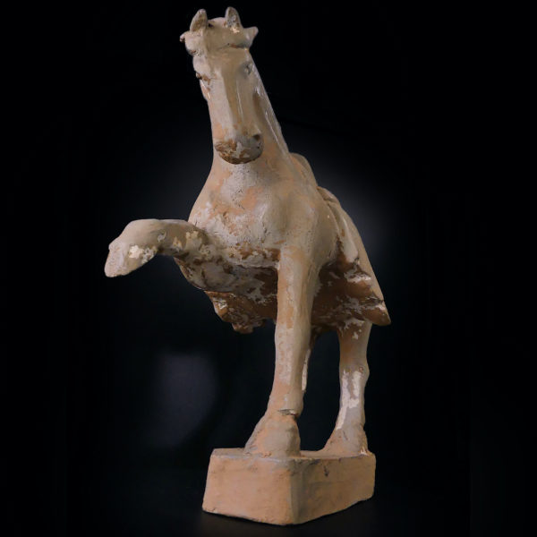 Grand cheval de parade traditionnel chinois style Tang (3/4)