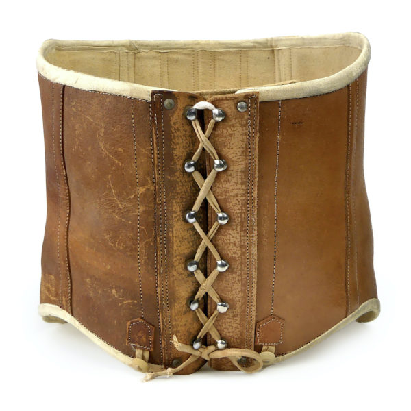Superbe corset underbust ancien des années 30/40 Belgique (face)