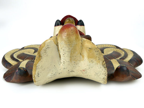 Petit masque Naga Raksha en bois Fin XXe Sri Lanka (dessus)