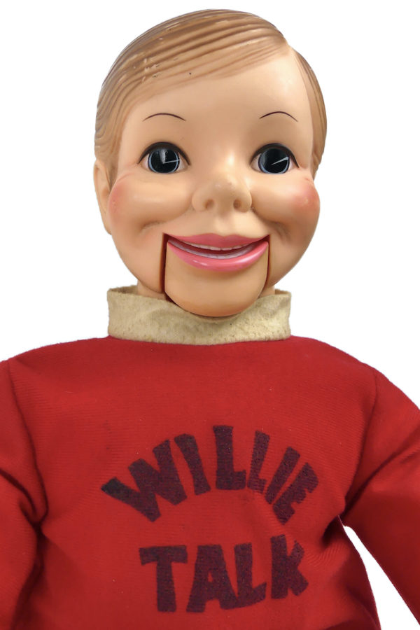 Poupée de ventriloque Willie Talk 1970’s Jouet US vintage collector (détail)