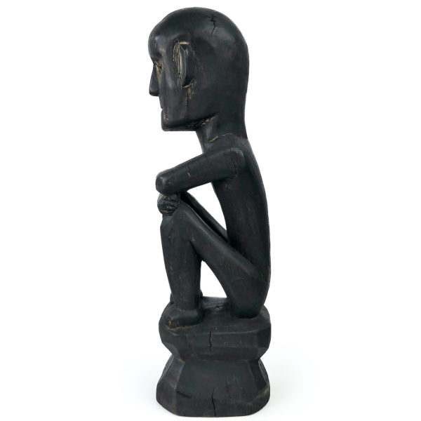 Statue Bulul traditionnelle en bois originaire d’Ifugao Philippines (profil)