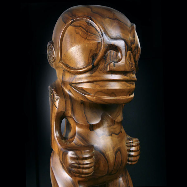 Grand Tiki marquisien massif exceptionnel en bois de rose 70 (détail)