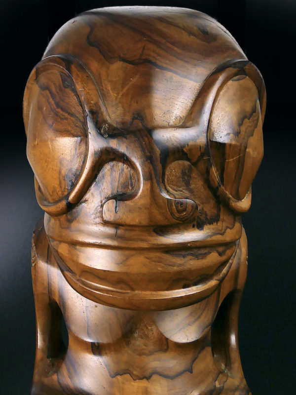 Grand Tiki marquisien massif exceptionnel en bois de rose 70 (détail)