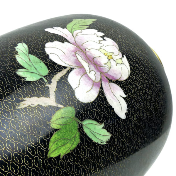 Grand pot cloisonné japonais décor floral ère shōwa émail sur cuivre (détail)