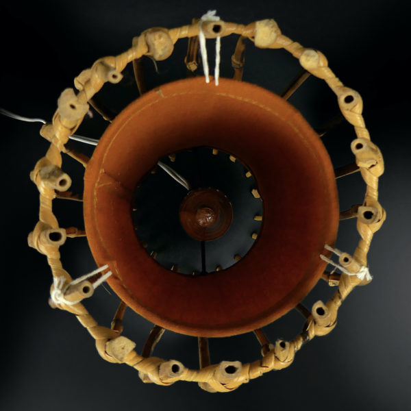 Lampe cage en bambou et rotin Tiki Bar Années 60 (dessus)