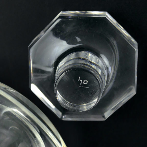 Carafe à vin en cristal de Baccarat Talleyrand (détail)