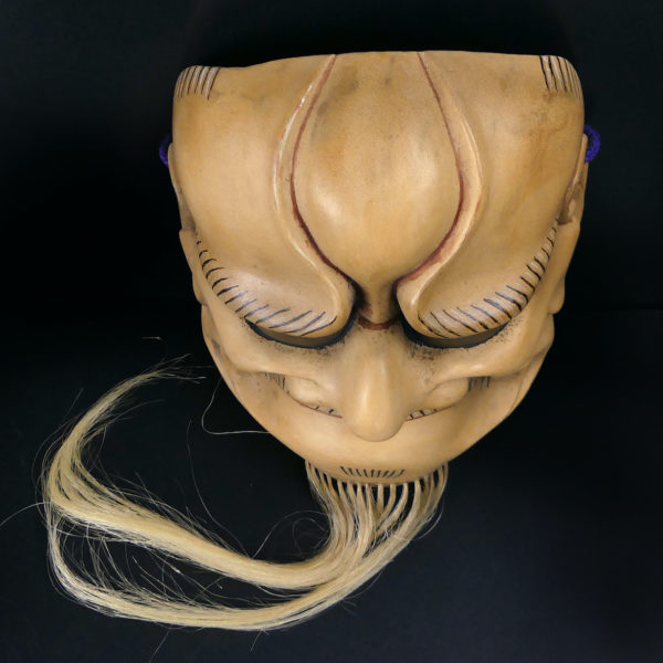 Masque Beshimi Akujo Shōwa en bois et laque sèche Théâtre nô (dessus 3/4)