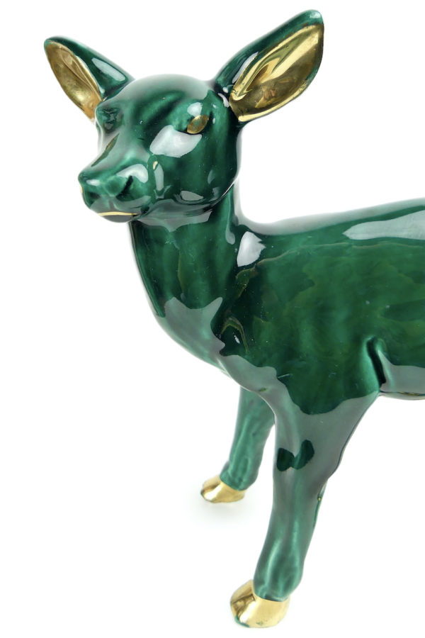 Faon biche en céramique verte et dorée des années 60 (détail)