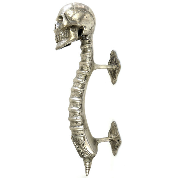 Grande poignée Skull argentée (profil)