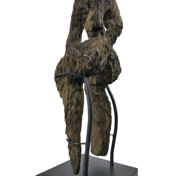 Statue Modang très érodée de Kalimantan en bois de fer Art Dayak (détail)