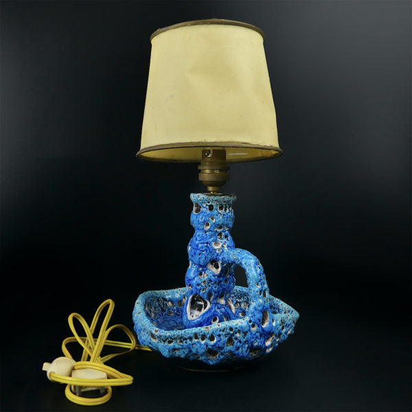 Lampe Fat Lava bleue style Vallauris en céramique écume de mer 60 (3/4)