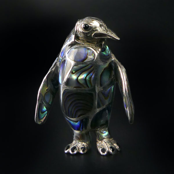 Broche pendentif Pingouin en nacre d'ormeau et argent sterling (face)